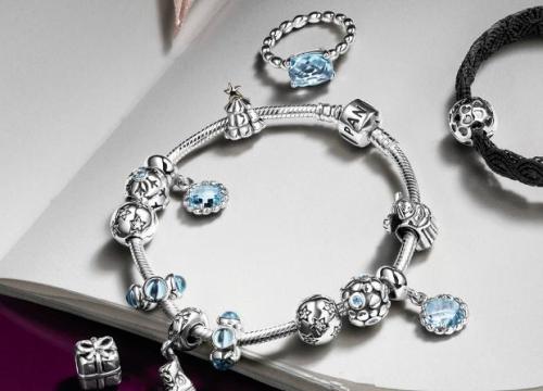 Cómo evitar comprar joyas Pandora falsificadas